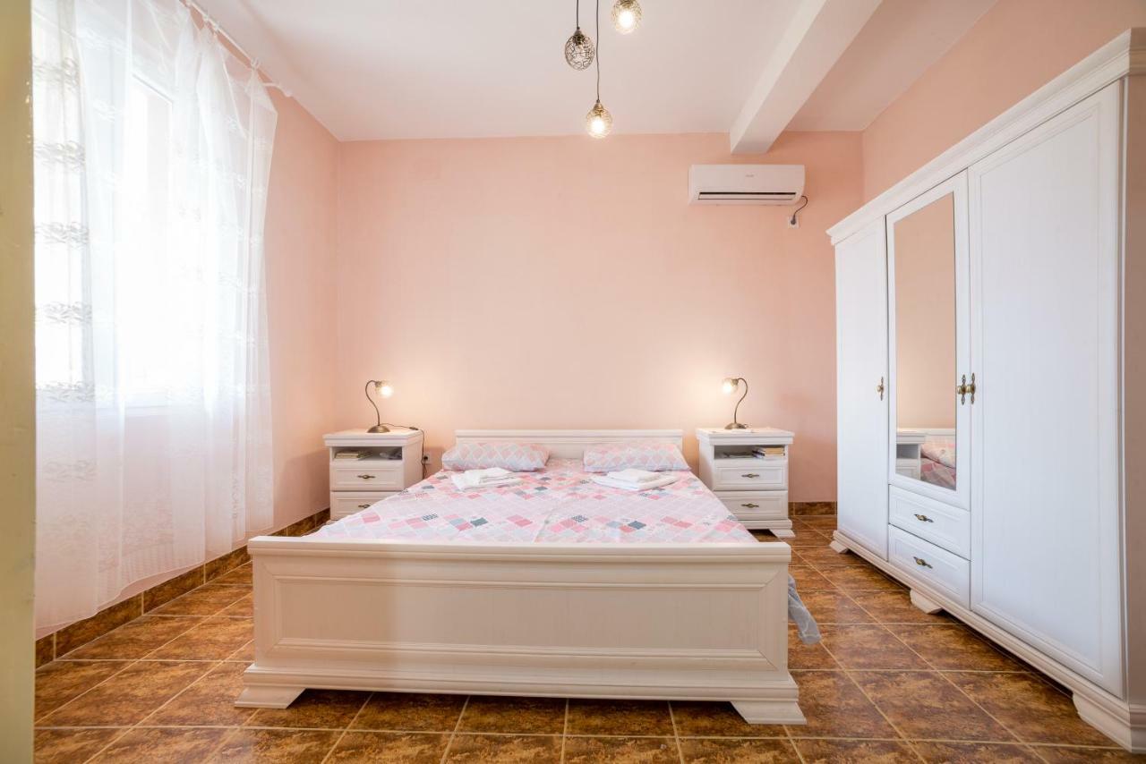 Casa M Apartment Tivat Bagian luar foto