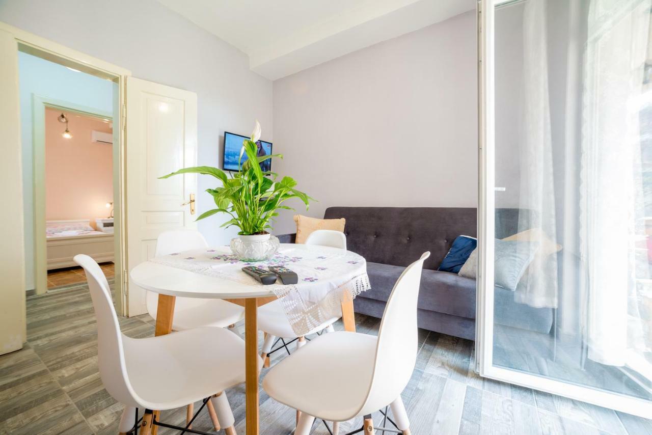 Casa M Apartment Tivat Bagian luar foto